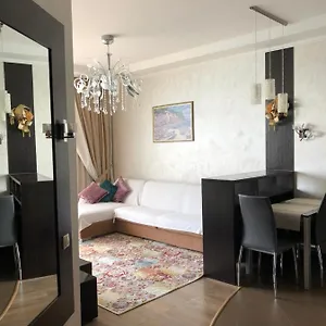  Апартаменты Apartament Ideal House